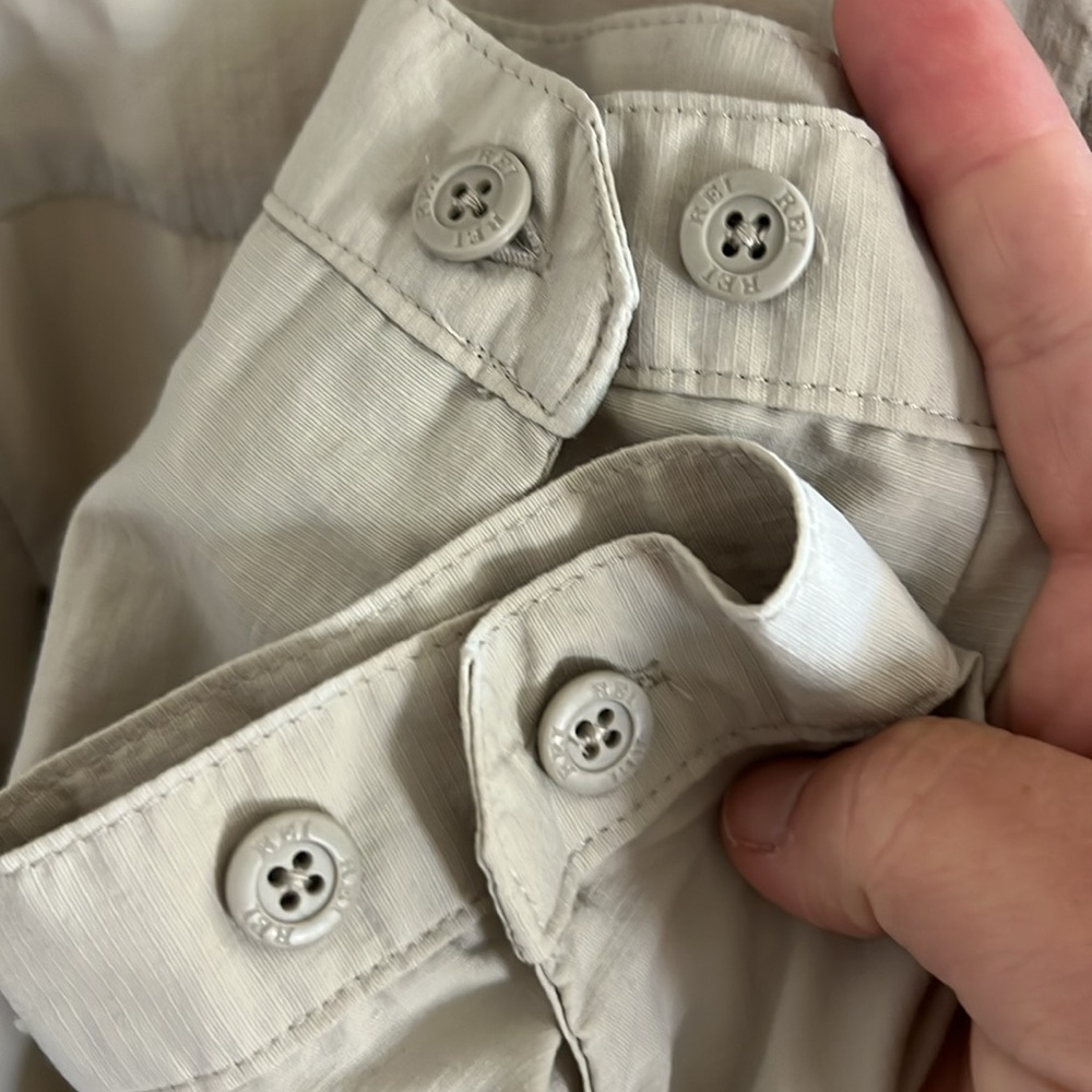 REI Co-op women’s button down shirt size L - Picture 5 of 11
